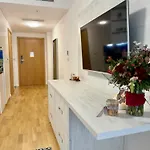 Apartamento Al-dom Seaside Z Bocznym Widokiem Na Morze I Miejscem W Hali Garazowej