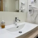 Al-dom Seaside Z Bocznym Widokiem Na Morze I Miejscem W Hali Garazowej *