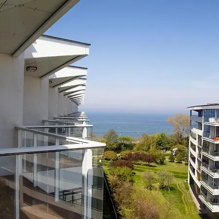 Al-dom Seaside Z Bocznym Widokiem Na Morze I Miejscem W Hali Garazowej Apartman