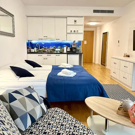 Al-dom Seaside Z Bocznym Widokiem Na Morze I Miejscem W Hali Garazowej * Kołobrzeg