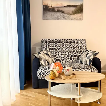 Al-dom Seaside Z Bocznym Widokiem Na Morze I Miejscem W Hali Garazowej * Kołobrzeg