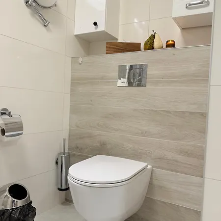 Apartman Al-dom Seaside Z Bocznym Widokiem Na Morze I Miejscem W Hali Garazowej *