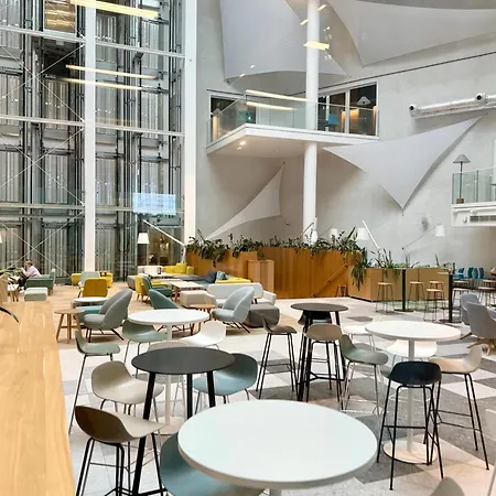 Al-dom Seaside Z Bocznym Widokiem Na Morze I Miejscem W Hali Garazowej Apartman